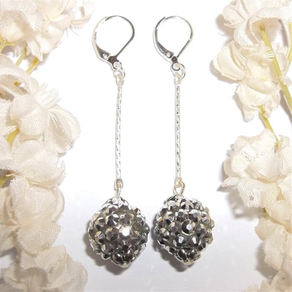 wvluckygirl Jewelry - Long Sparkly Silver Disco Ball Earring Set Dangly Jewelry Party Chic NWT 7149
